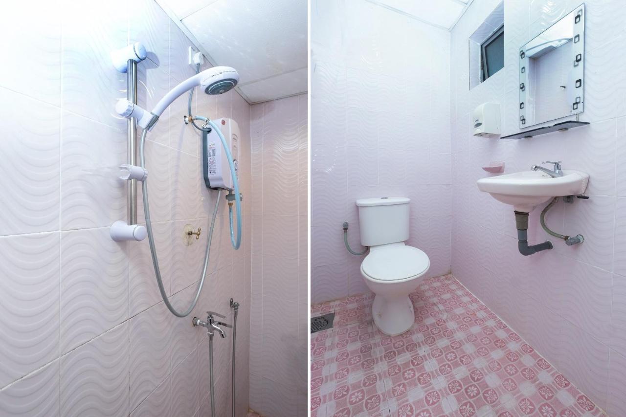 Oyo 89984 Noris Wang Homestay Lumut Ngoại thất bức ảnh